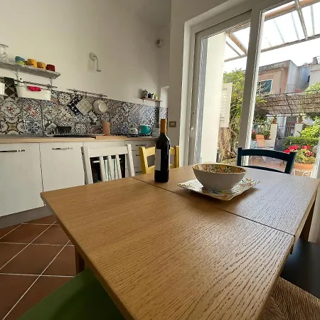 Da Sophie Villa Mondello